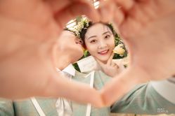 -全城热恋璀璨婚纱摄影(国贸总店)