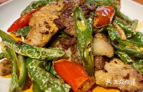 Scholar's Stir-Fried Pork with Green Pepper