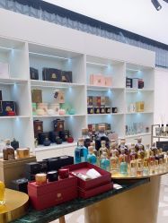 -SCENT BOUTIQUE