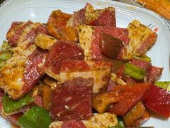 -鹤之乡·齐齐哈尔东北炭火烤肉(昆明盈江路店)