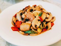 口蘑榄菜爆鸭脯-亢龙太子酒轩·花园店