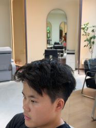 -梵智发型·烫染