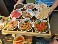 -周小明火锅(黑金冠社区店)