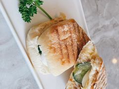 吞拿鱼帕尼尼-必胜客(吾悦国际广场店)