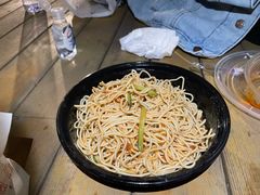 -肥肥虾庄·金牌油焖大虾(东湖欢乐谷店)