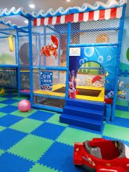 -爱婴室(上海浦建路店)