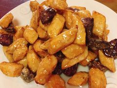 -鑫渔港海鲜本地菜·山海关浑锅(东戴河店)