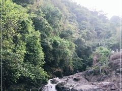 -南昆山川龙瀑布