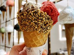 -VENCHI 闻绮(上海佛罗伦萨小镇店)