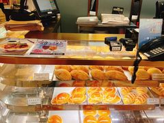 面包甜点陈列柜-翠华(澳门银河店)
