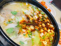 -英子补身汤(海兰路店)