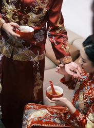 -Flora婚纱礼服定制租赁店