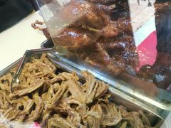 -王浩儿纪六孃甜皮鸭(乐山总店)