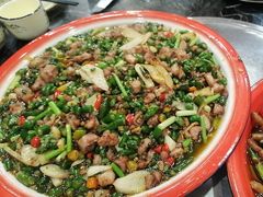 -江湖黑大兔(杨家坪店)