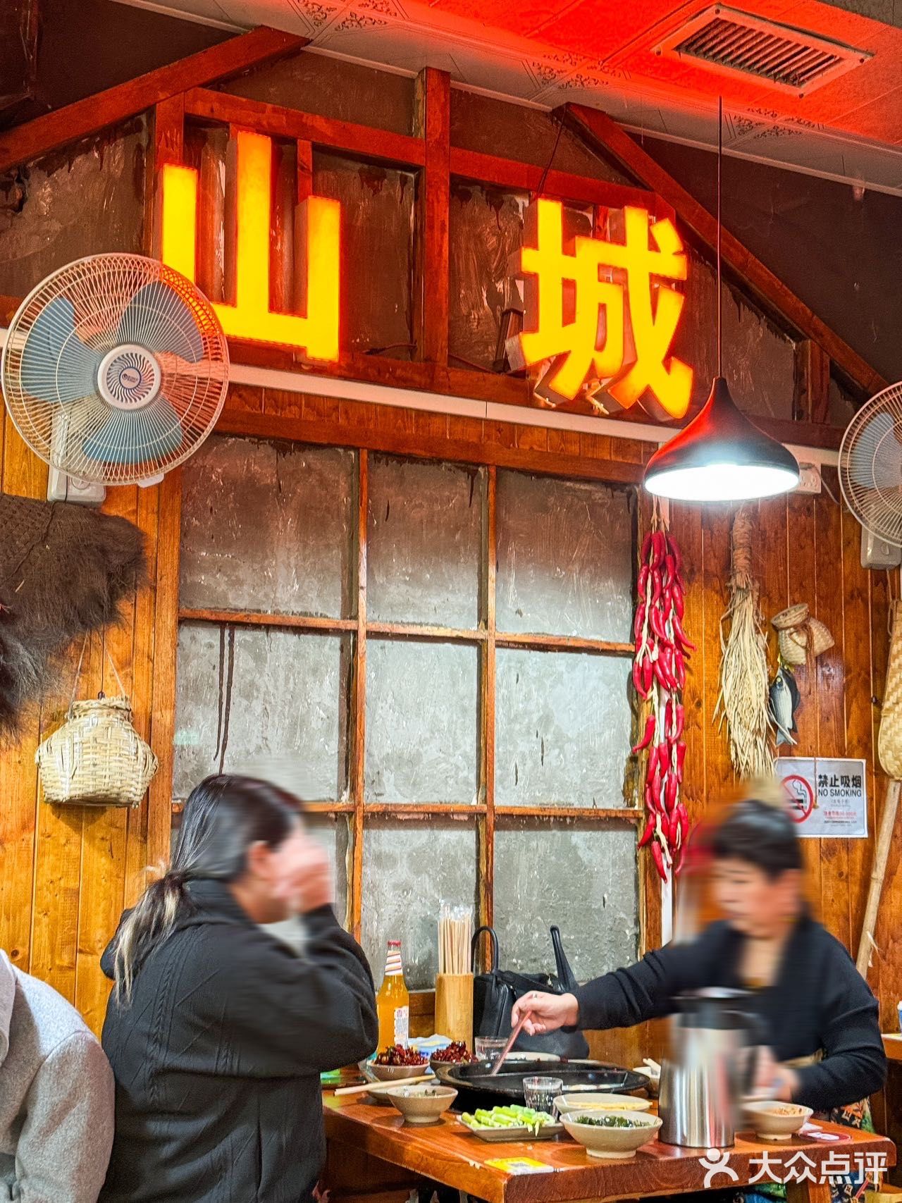 在深圳！找到了zui好吃的居民楼火锅😋