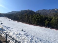 -大别山南武当滑雪场