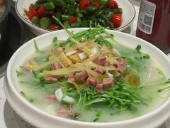 -三人行骨头王火锅(长寿店)