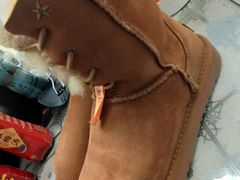 -京伟修鞋洗鞋奢侈品皮具护理店