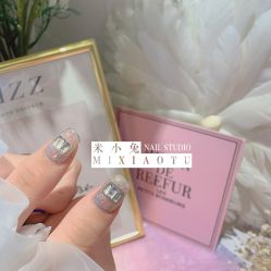 手部美甲-米小兔美甲美睫