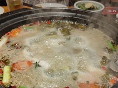 -小饕荟雅安贡椒鱼鲜馆(广福桥店)