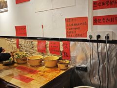 -柳州肥姨妈大骨螺蛳粉(江宁万达店)