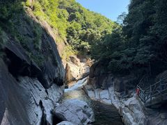 -鄣山大峡谷