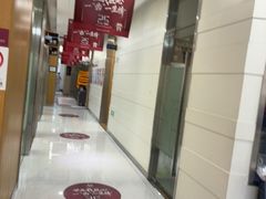 -雅悦齿科(顾村公园店)