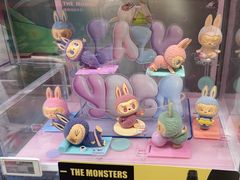 -泡泡玛特POPMART(蓝色港湾店)