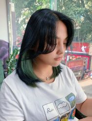 -诗悦发型SALON·圣罗兰店