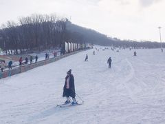-庙香山滑雪场
