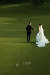 -雨墨婚纱摄影工作室