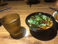 -万记麻辣烫国展总店