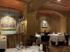 -火车头法国西餐厅