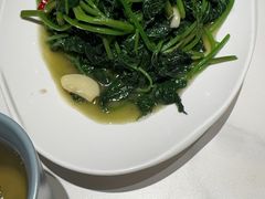 -老周家酱卤猪蹄私房菜(克拉玛依西街店)