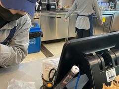 -瑞幸咖啡(东海中心店)