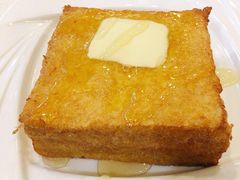 黄油西多士-香港新发烧腊茶餐厅(万象店)