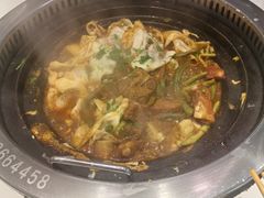 -满兴咱妈烀饼铁锅炖(兰州北街店)