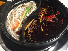 -钢管厂歆瑞源油卤串串香(春熙路太古里店)