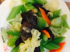 -阳阳中国饭(龙湖大兴天街)