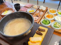 -银米·云南传统过桥米线(双廊黑金冠店)