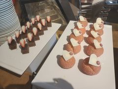 高颜值甜品-烟台金海岸希尔顿酒店·開自助餐厅