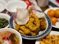 现炸酥肉-沪小二铜炉蛙锅(苏州中心星悦汇店)