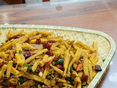 -椒香川流不息川菜馆(二七北路店)