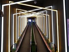 -Tenker Club弹刻极限主题公园 · 蹦床 · 团建 · 生日派对(大关店)