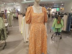 -H&M(华润万象城店)