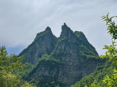 -鹿院坪生态旅游景区