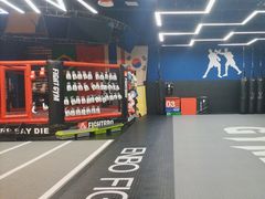 -成杰格斗·拳击·柔术·防身术(建设路店)