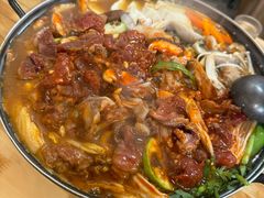 八爪鱼牛肉锅-东吉馆韩式餐厅(八经街总店)