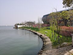 -上海滴水湖皇冠假日酒店