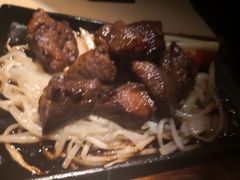 -穹六人间 people 6(岳阳路店)